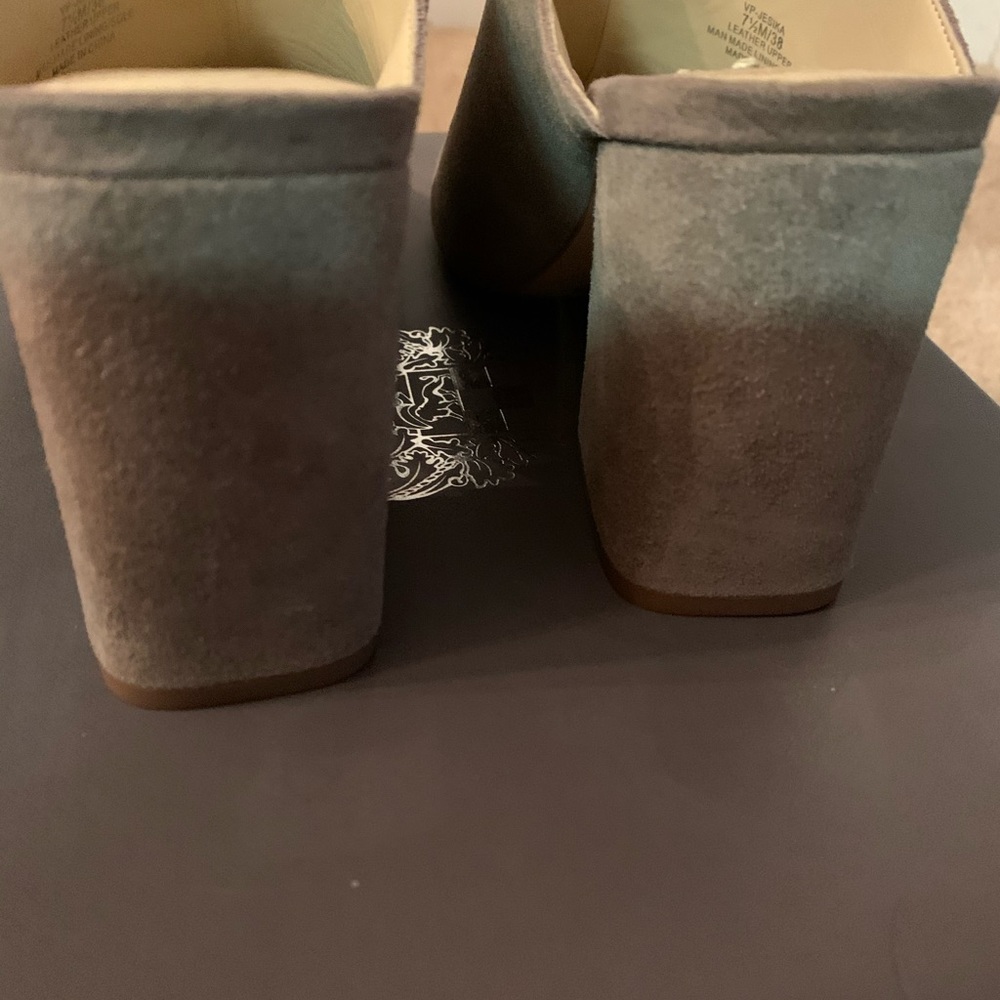 Shoes - Picture 4 of 5